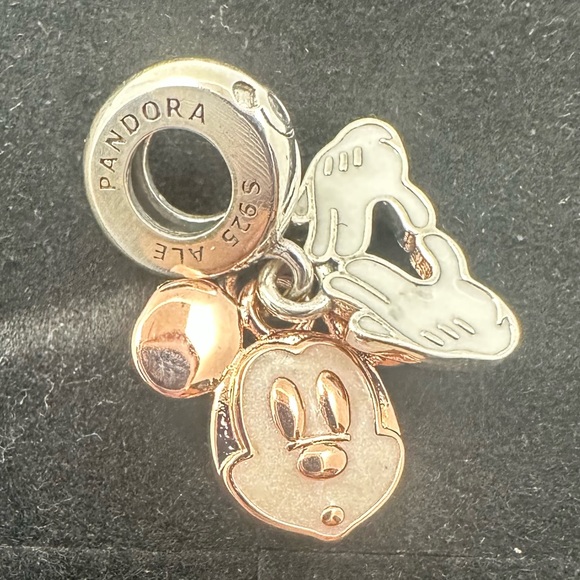 🆕Disney Micky Mpuse Double Dangle Charm - Picture 6 of 7